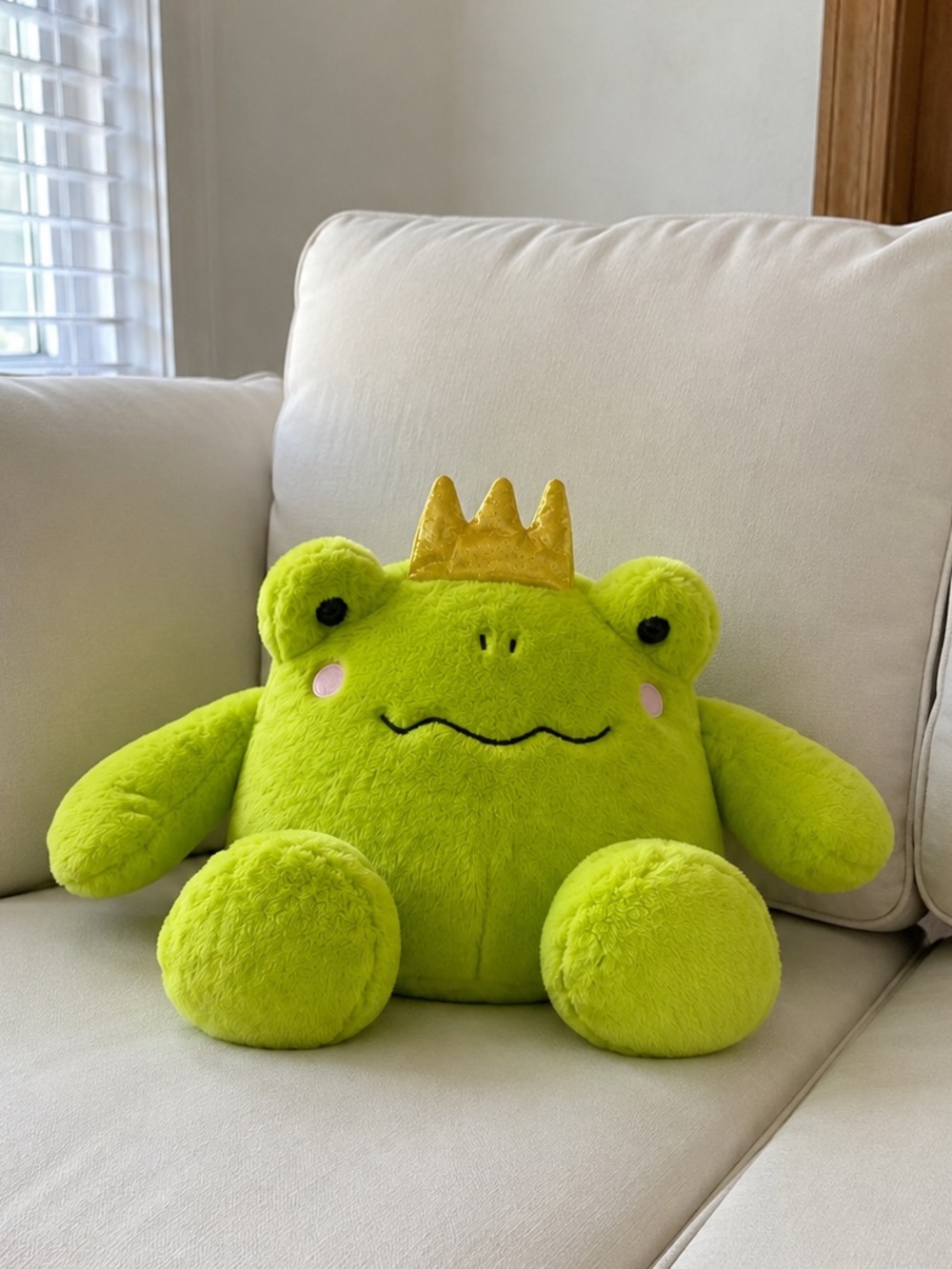 Tiny Love and Carry Frog Prince with Removable Heat Pack NWOT - Picture 2 of 4